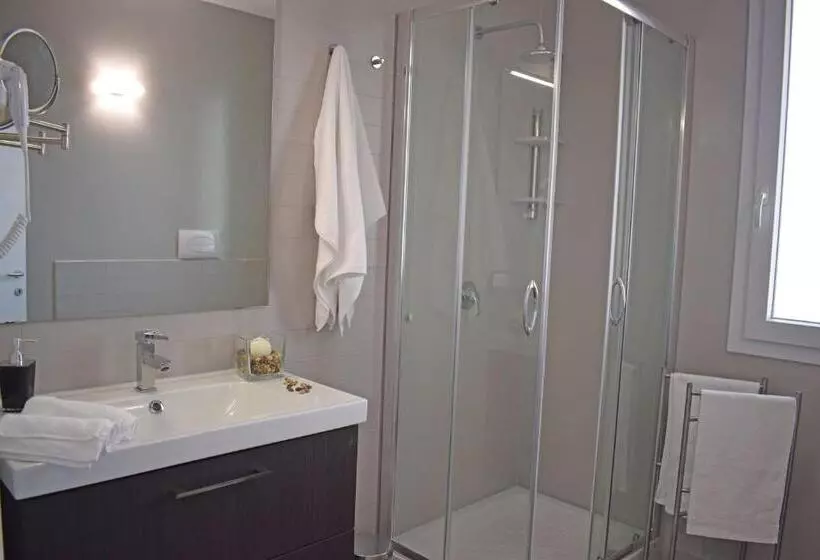 Travini Hotel Residence