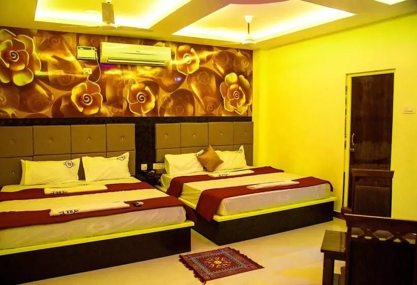 Hotelli Vel Residency