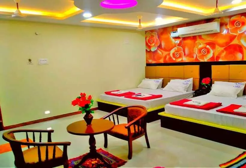 Hotelli Vel Residency