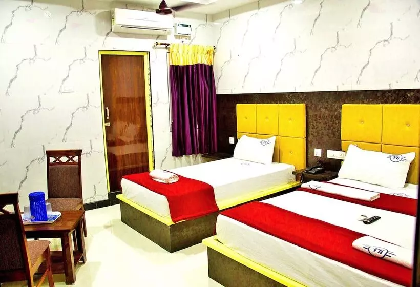 Hotelli Vel Residency