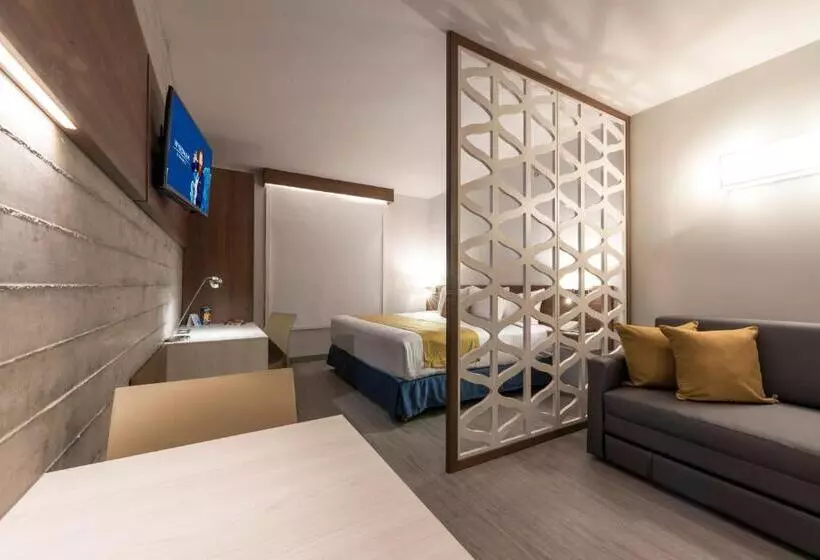 Microtel Inn & Suites By Wyndham Irapuato