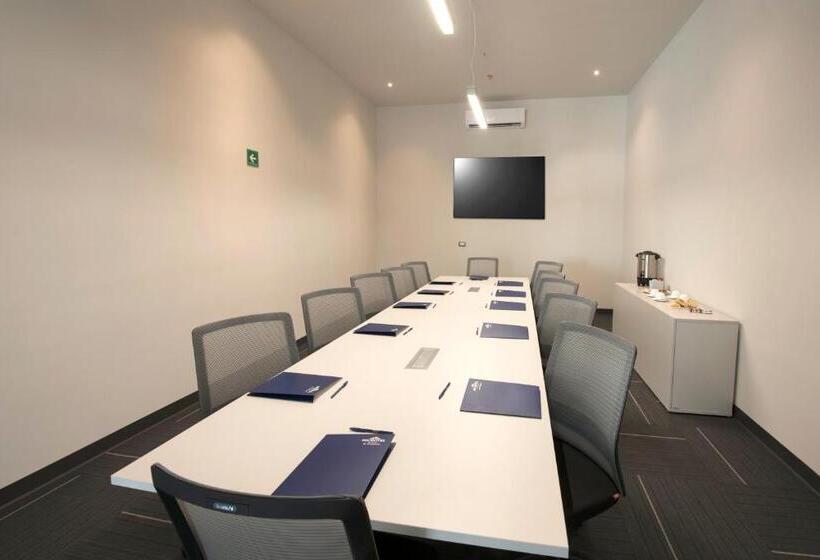 Microtel Inn & Suites By Wyndham Irapuato