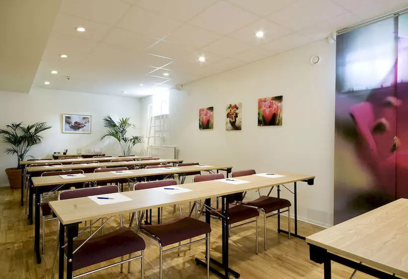 Aparthotel Telefonplan