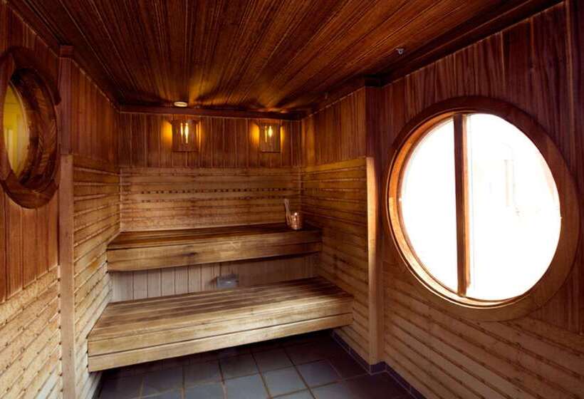 Clarion Collection Hotel Uman