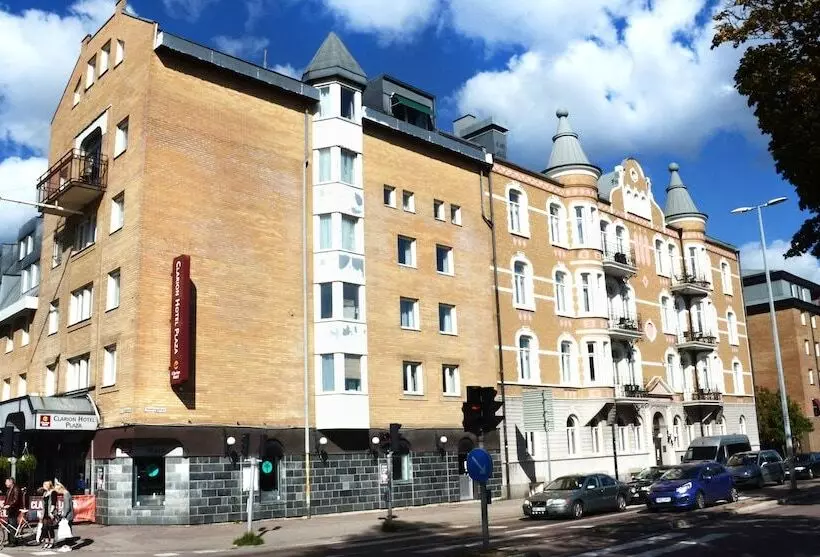 Clarion Collection Hotel Plaza