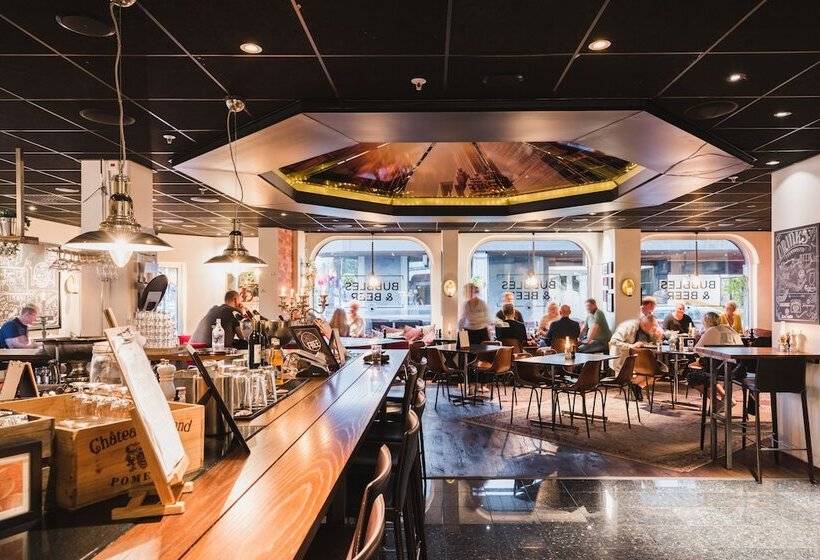 Clarion Collection Hotel Plaza