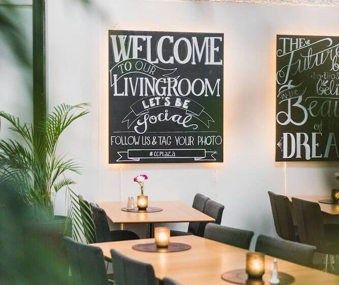 Clarion Collection Hotel Plaza