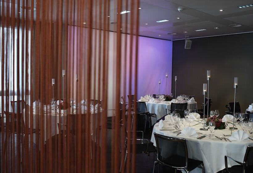 هتل Continental Park