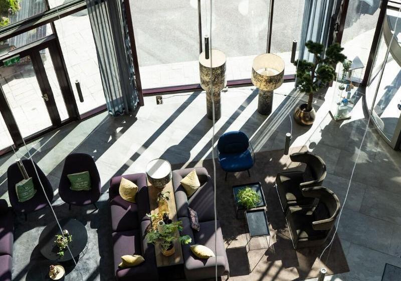 בית מלון כפרי L Sodra Berget