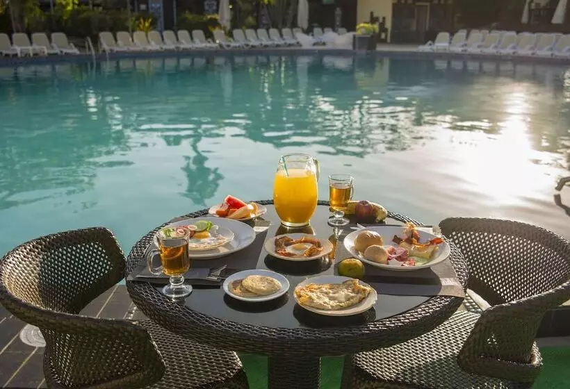 Hotel Torarica Resort