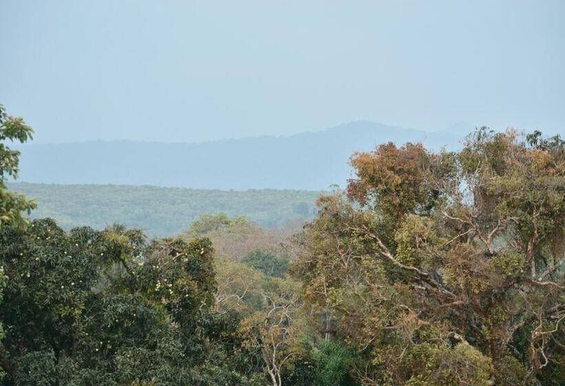 Iroomz Hotel Gananjaya Hostel