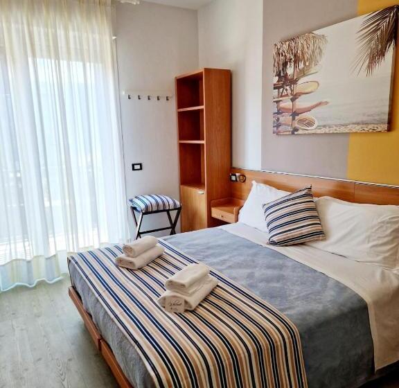 مسافرخانه Orchidea