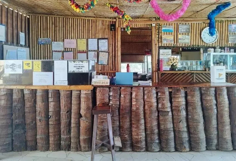 ホテル Iloilo Paraw Beach Resort