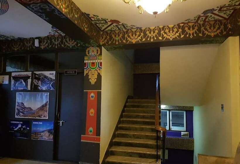 ホテル Kundau Residency