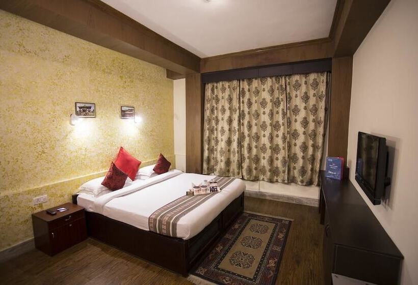 ホテル Kundau Residency