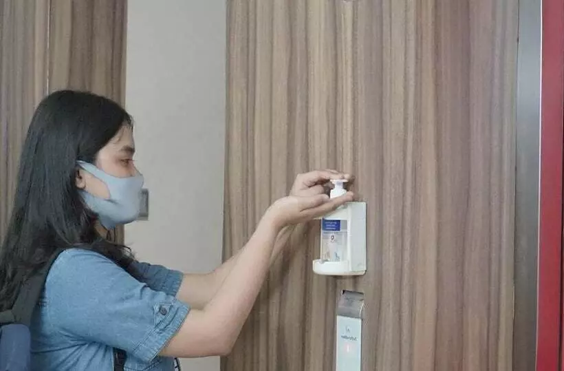 Hotelli Reddoorz Plus @ Radio Dalam 2