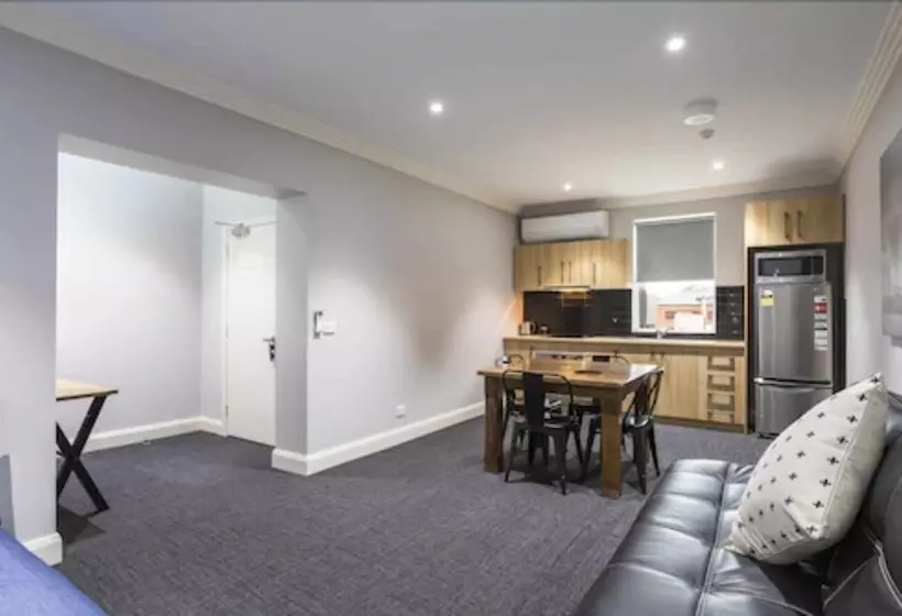 ホテル The Manhattan