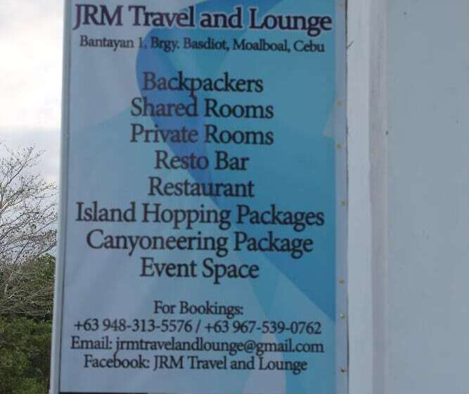 Jrm Travel And Lounge Hostel