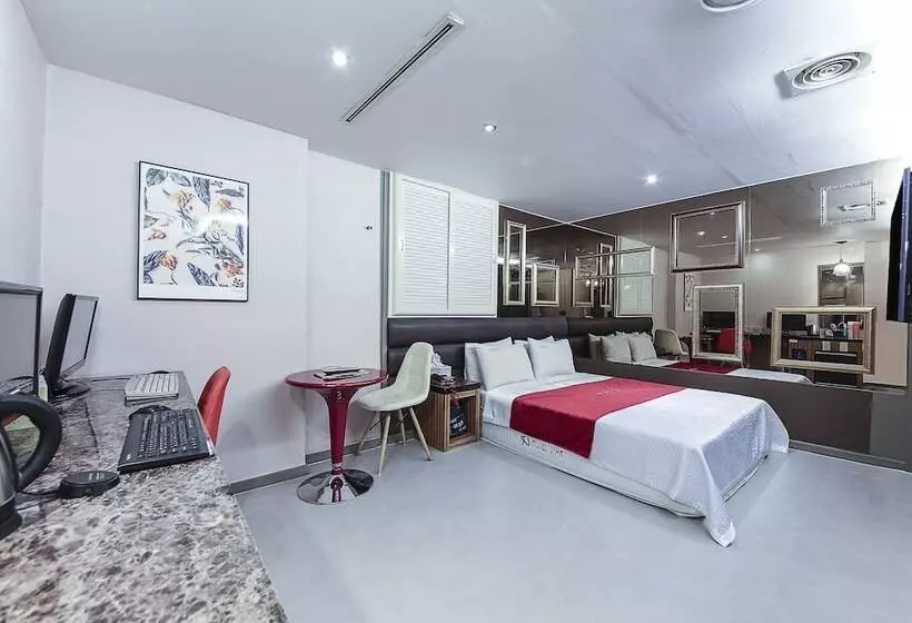 New Star Motel