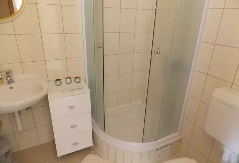 Pensión Rooms Valentino