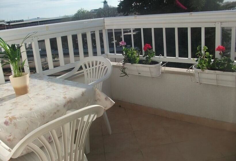 Pension Rooms Valentino