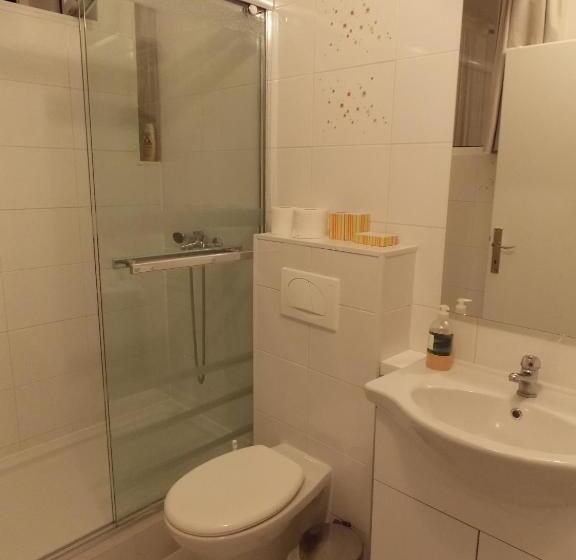 Pension Rooms Valentino