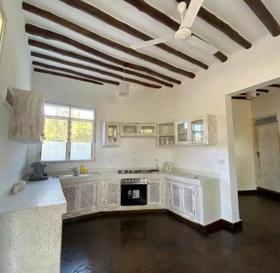 پانسیون Villa Malindi