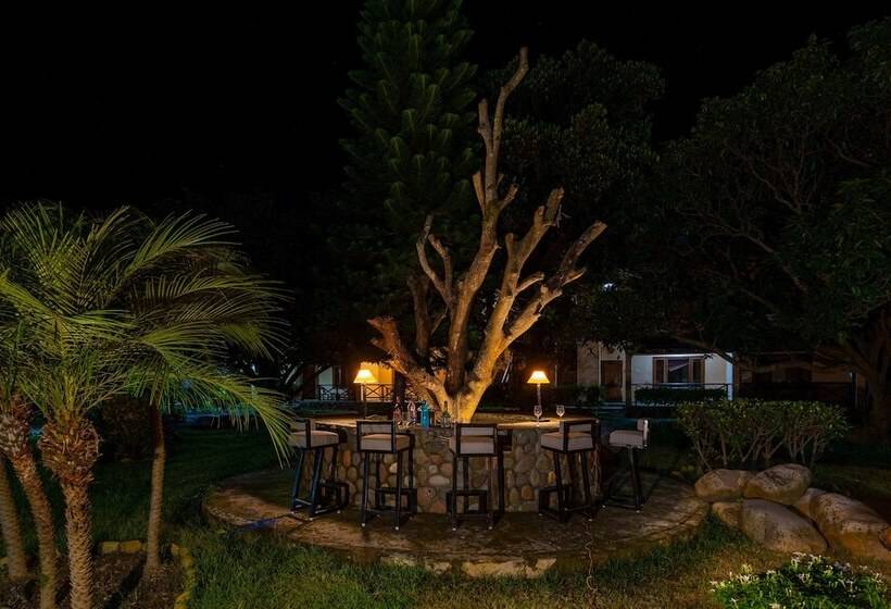 Corbett Wild Resort A River Access Property