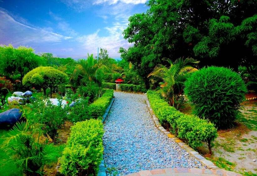 Corbett Wild Resort A River Access Property