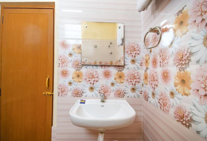 Fabhotel Ssb Residency