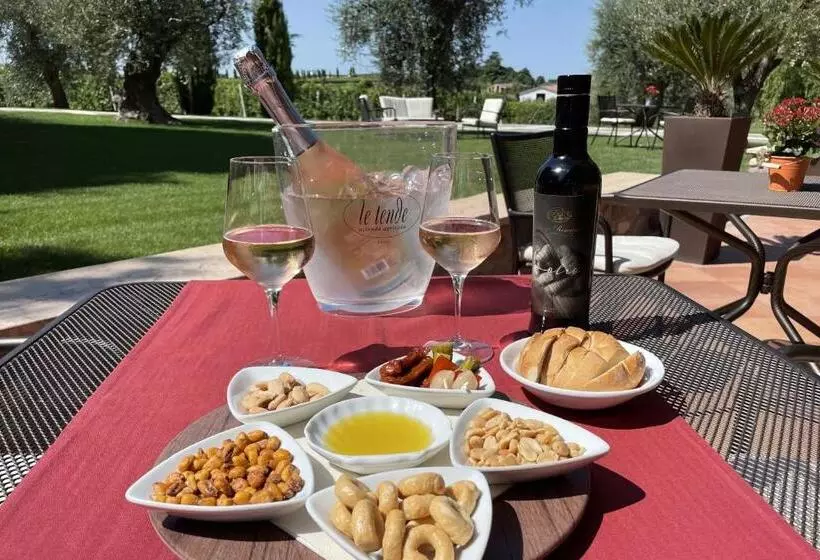 Hostelli Borgo Romantico Relais