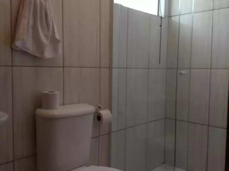 Hotelli Acomodações Silvestre