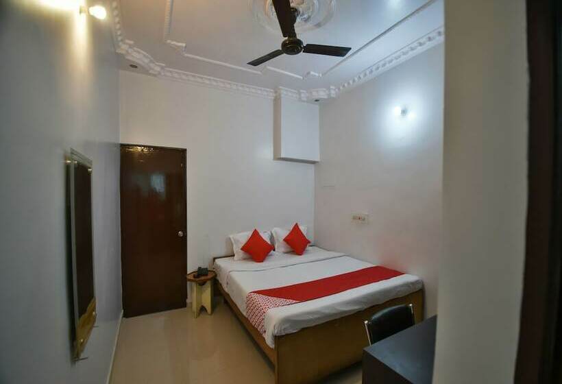 Отель Apartment Palace By Oyo Rooms