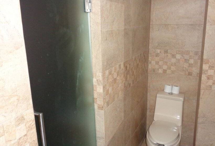 هتل Aquario Cdmx   Central Del Norte