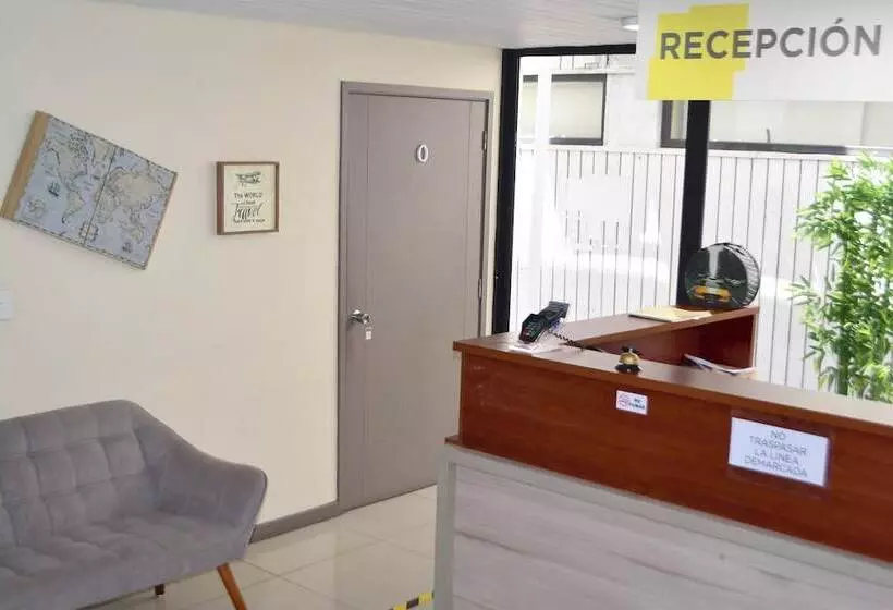 هتل Blu Bascuñan