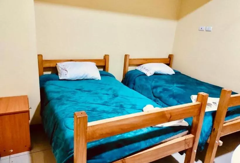 هتل Blu Bascuñan