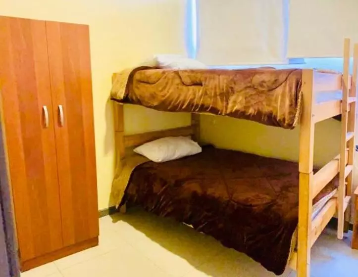 هتل Blu Bascuñan