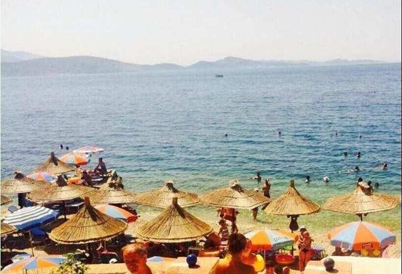 هتل Kalemi S Beachside