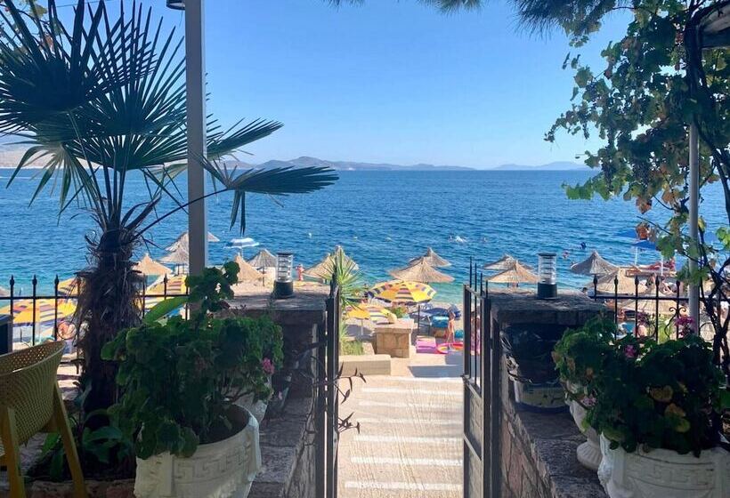 هتل Kalemi S Beachside