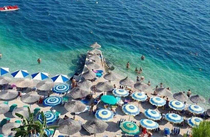 هتل Kalemi S Beachside