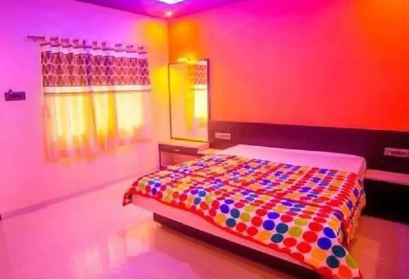 Hotelli Peacock's Crest Resort