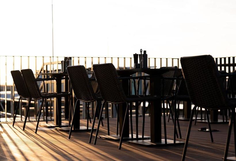 Qube Hotel Bahnstadt