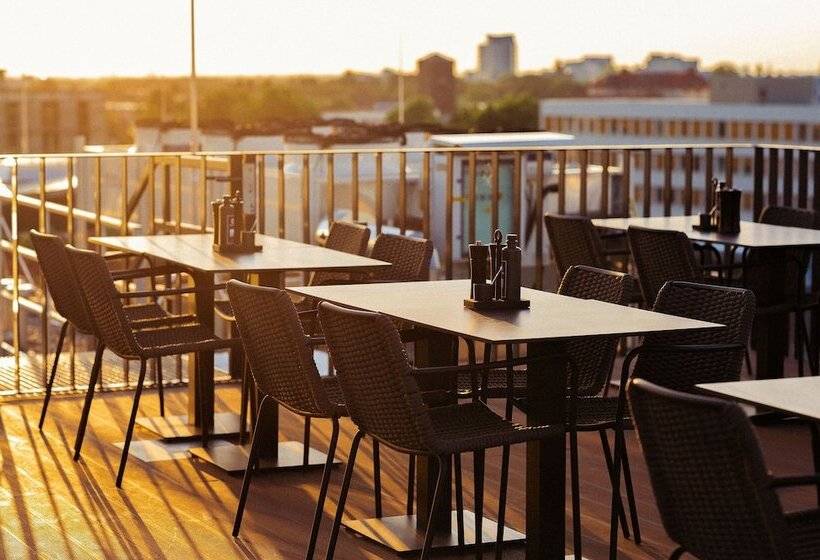 Qube Hotel Bahnstadt