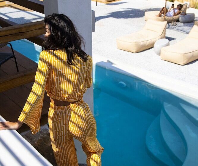 Отель Sandaya Luxury Suites