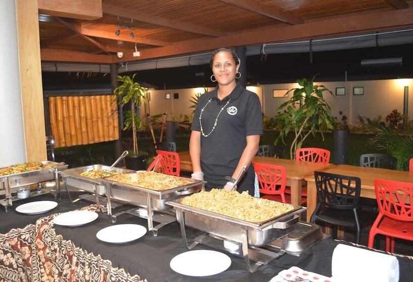 בית מלון כפרי Seatiki Resort Fiji On Coast