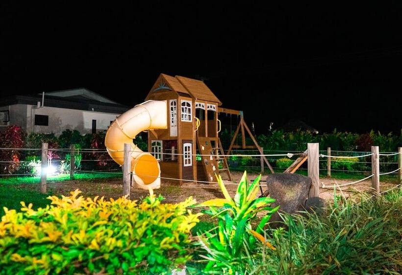 בית מלון כפרי Seatiki Resort Fiji On Coast