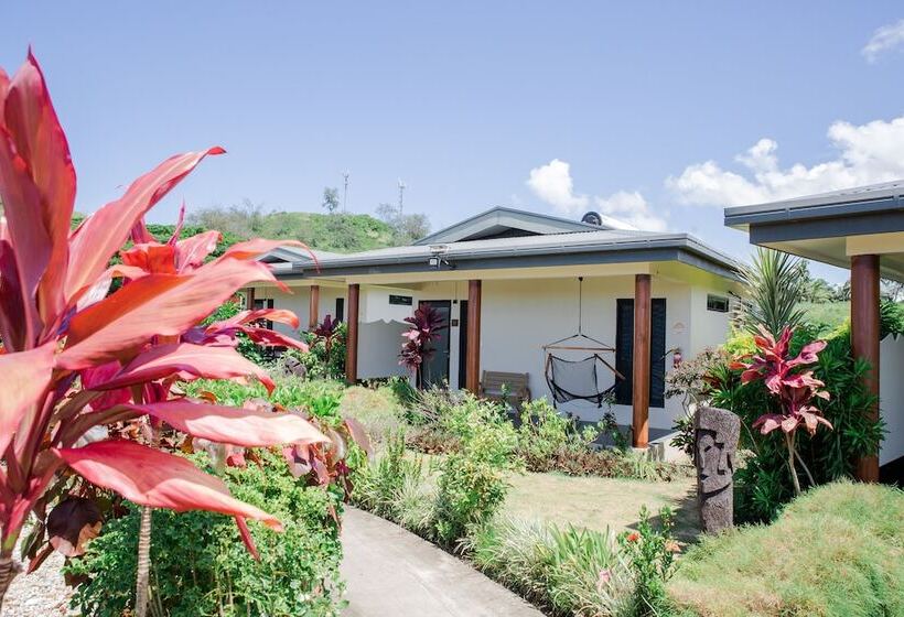 בית מלון כפרי Seatiki Resort Fiji On Coast