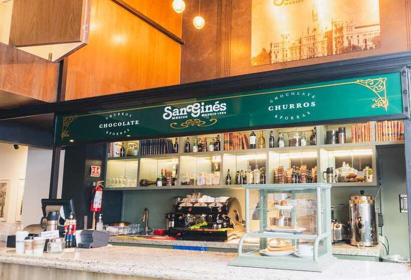 هتل Umbral, A Curio Collection By Hilton