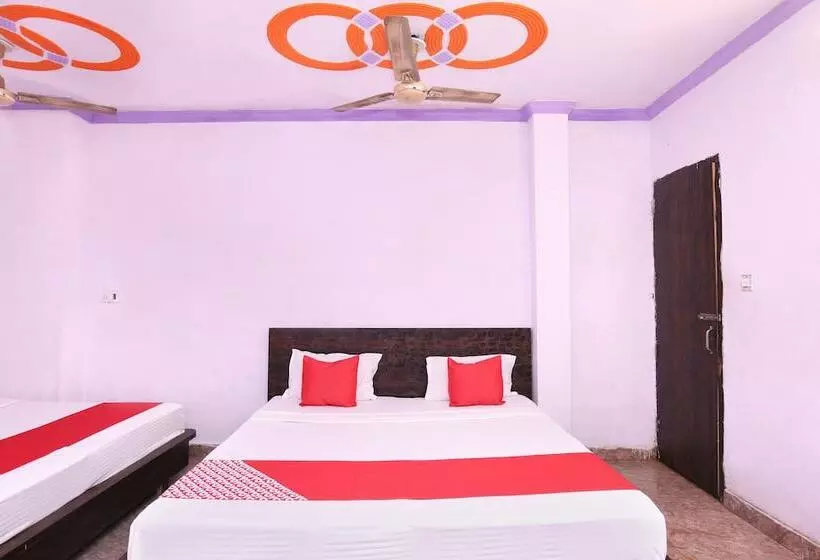 Oyo 19565 Hotel Galaxy