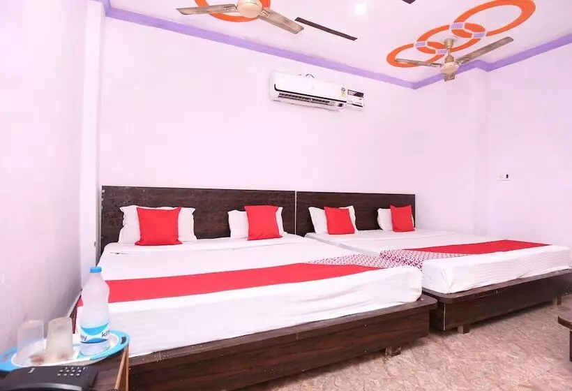Oyo 19565 Hotel Galaxy